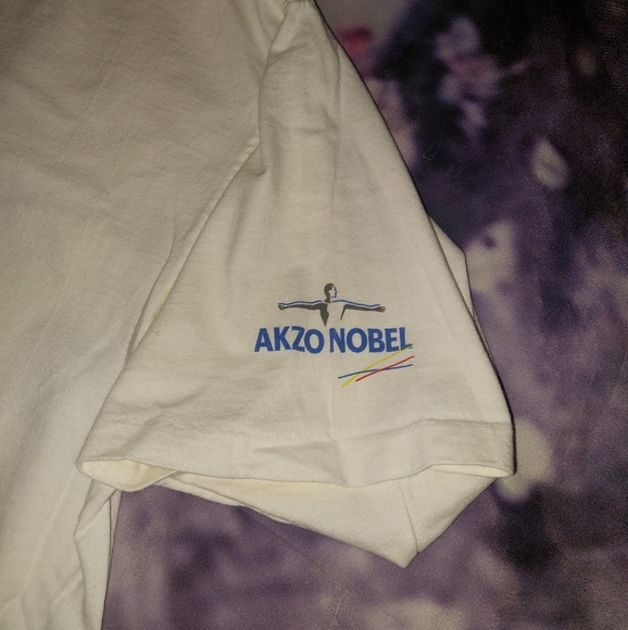 Vintage Akzo Nobel Painted Cars T-shirt - Picture 4 of 8